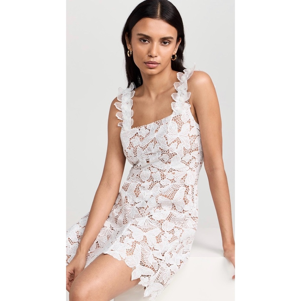 NWT Elliatt Pine Butterfly Lace Dress